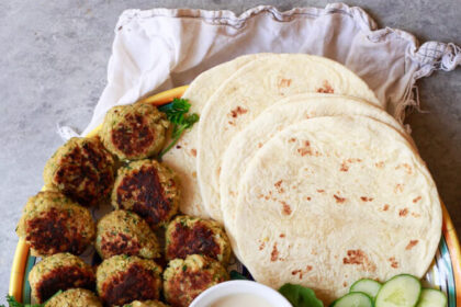 fivebest-tenmin-delicious-falafel-wraps-mediterranean-mealsjpg-1-640x853